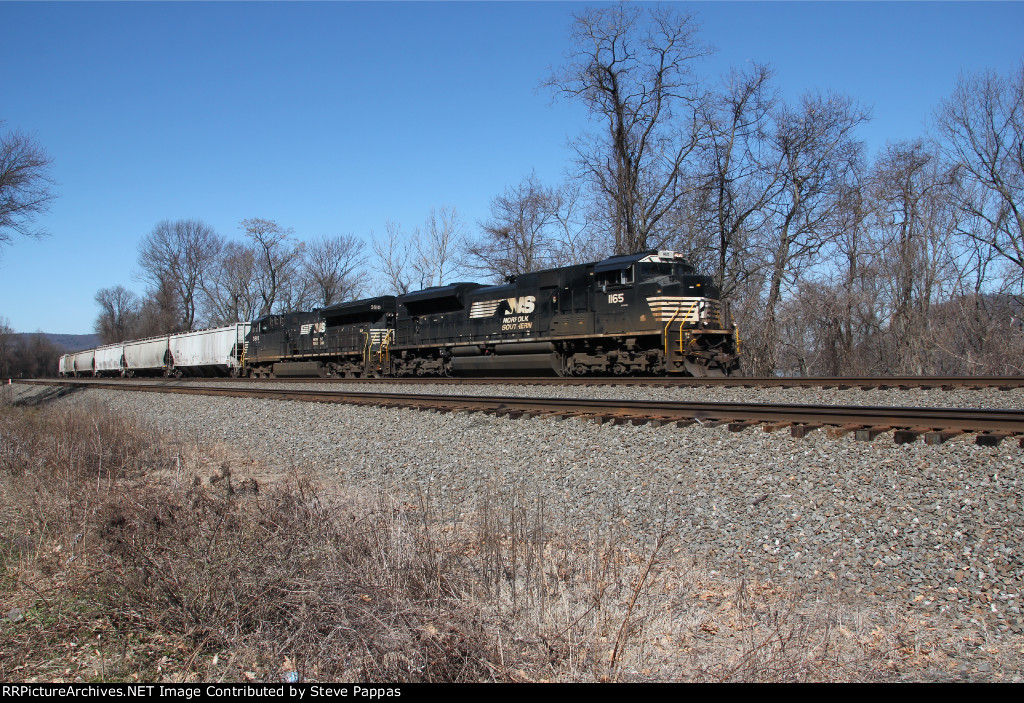 NS 1165 takes an eastbound train 12G past MP 116